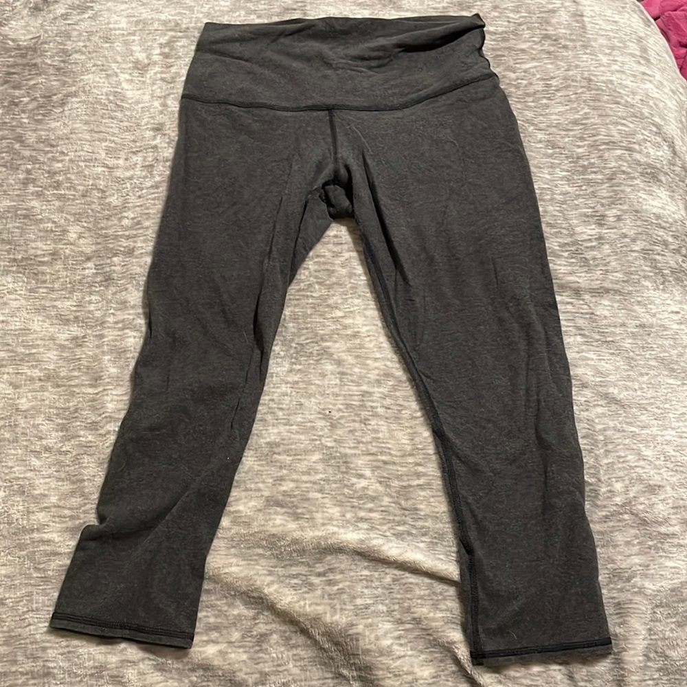 Lululemon leggings size 8